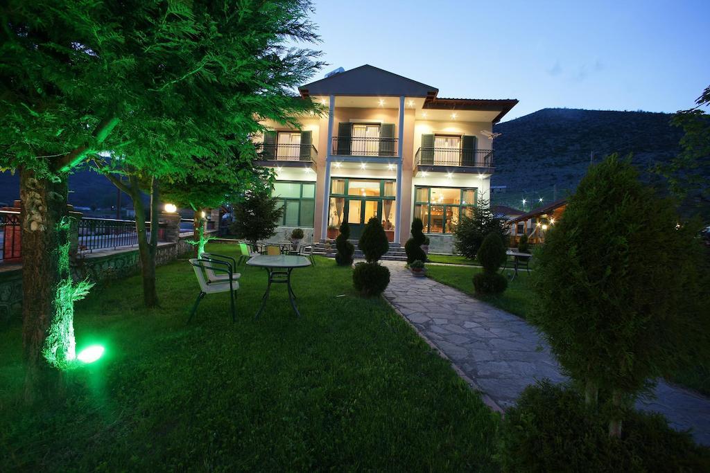 Krystal Hotel Krystallopigi Экстерьер фото